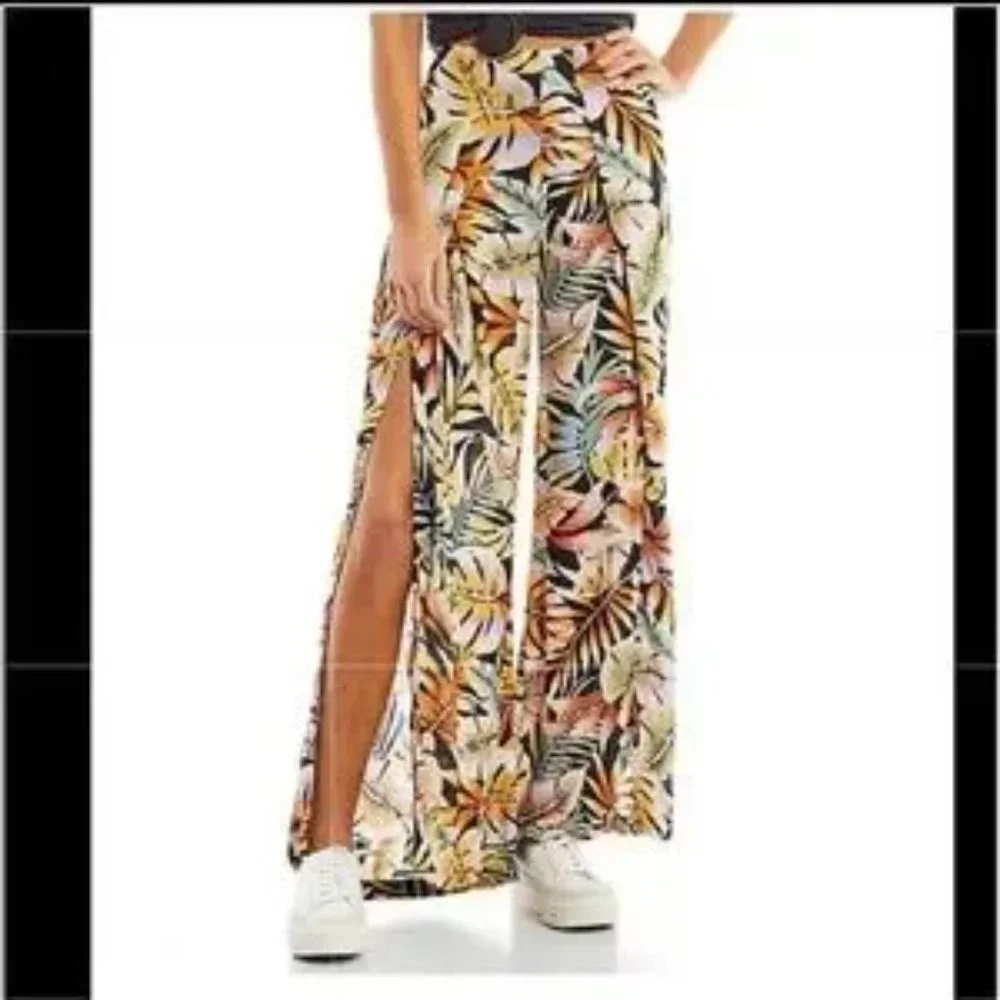 Billabong Split Leg Floral Pants - Picture 2 of 3